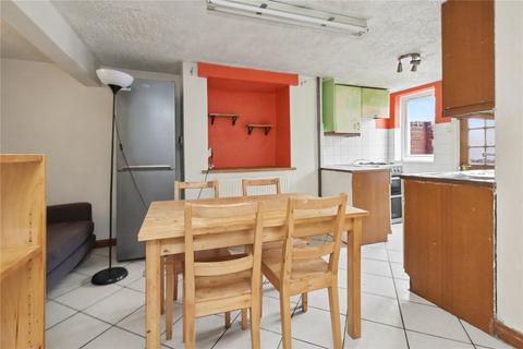 undefined, Adwick Place, Leeds, West Yorkshire