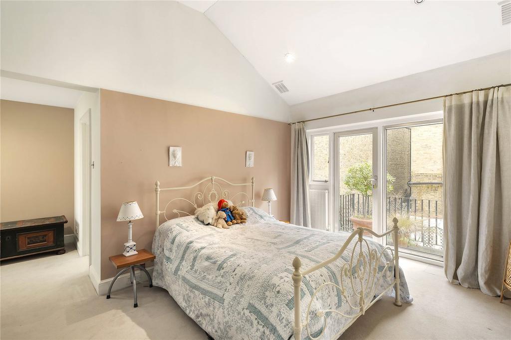 Cottage Bed 1