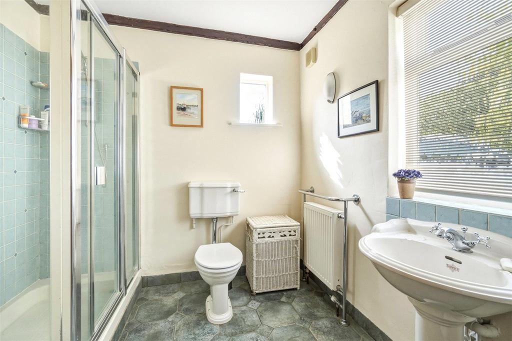 Ground Floor Shower
