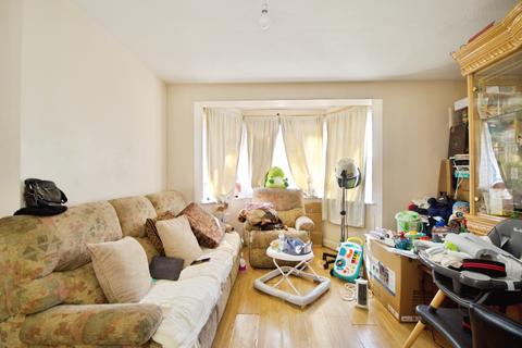 undefined, Bream Gardens, London, E6