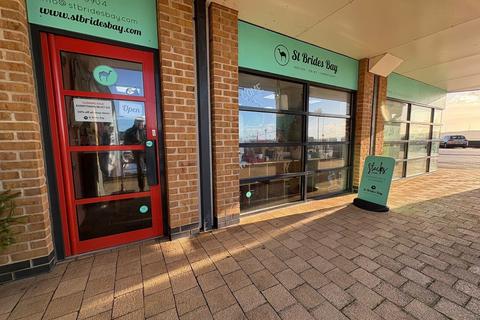 Office to rent, Nelson Quay Milford Haven SA73 3AZ