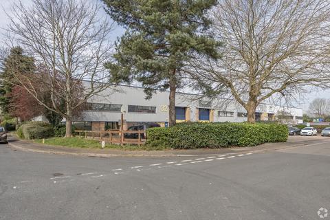 Warehouse to rent, Alexandra Way Ashchurch GL20 8TD