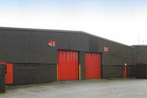 Warehouse to rent, Stockmans Clos Birmingham B38 9TS