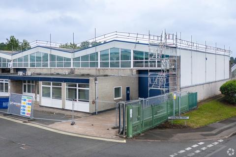 Warehouse to rent, Charlton Dr Cradley Heath B64 7BJ