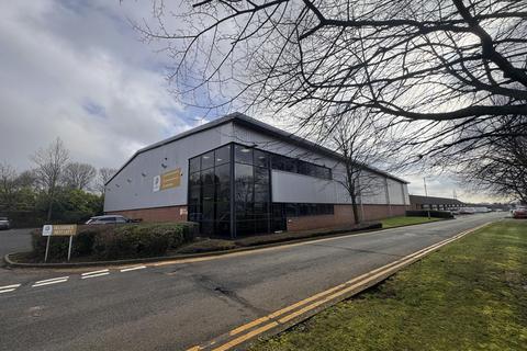 Warehouse to rent, Hartlebury Trading Estate Hartlebury DY10 4JB