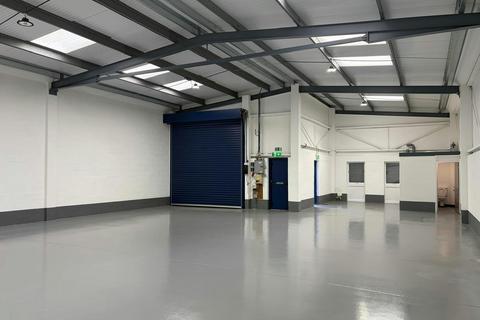 Warehouse to rent, Pedmore Rd Brierley Hill DY5 1TX