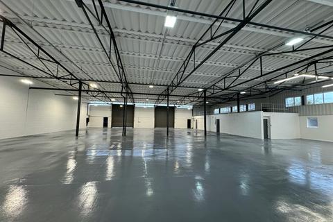 Warehouse to rent, Walton Rd Hartlebury DY10 4JA