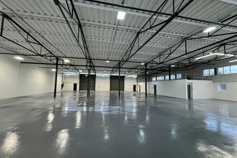 Warehouse to rent, Walton Rd Hartlebury DY10 4JA