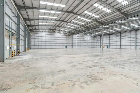 Warehouse to rent, Oak Dr Hartlebury DY10 4JB