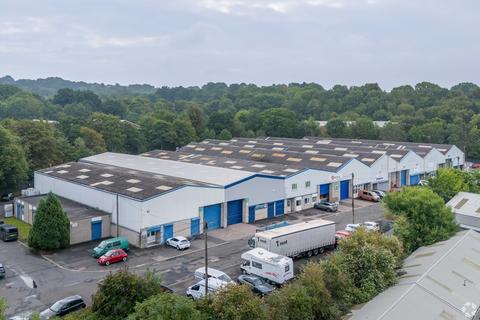 Warehouse to rent, Bromsgrove Rd Halesowen B63 3XB
