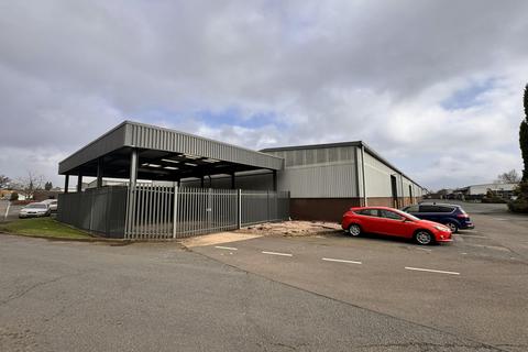 Warehouse to rent, Hartlebury Trading Estate Hartlebury DY10 4JB