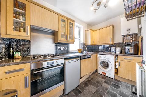 2 bedroom flat for sale, Elderfield Road, London, E5