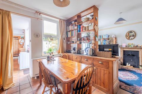 undefined, Crossmead, Lynton