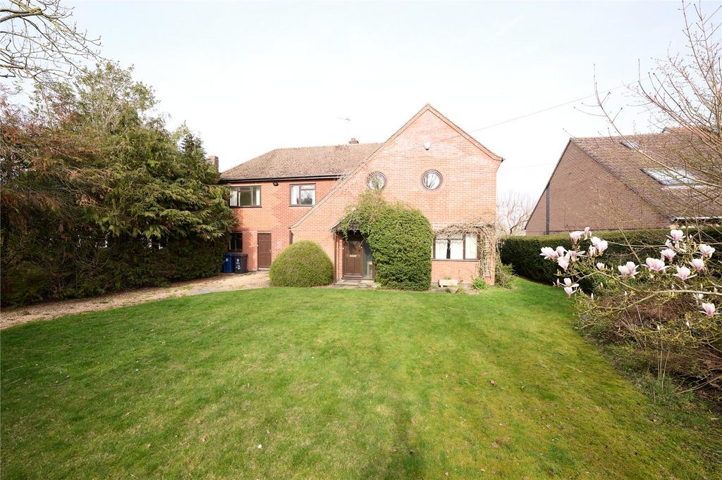 5 bedroom detached house for sale