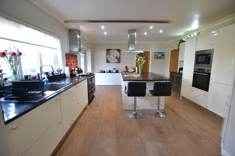 5 bedroom detached house for sale, Ammanford CARMARTHENSHIRE