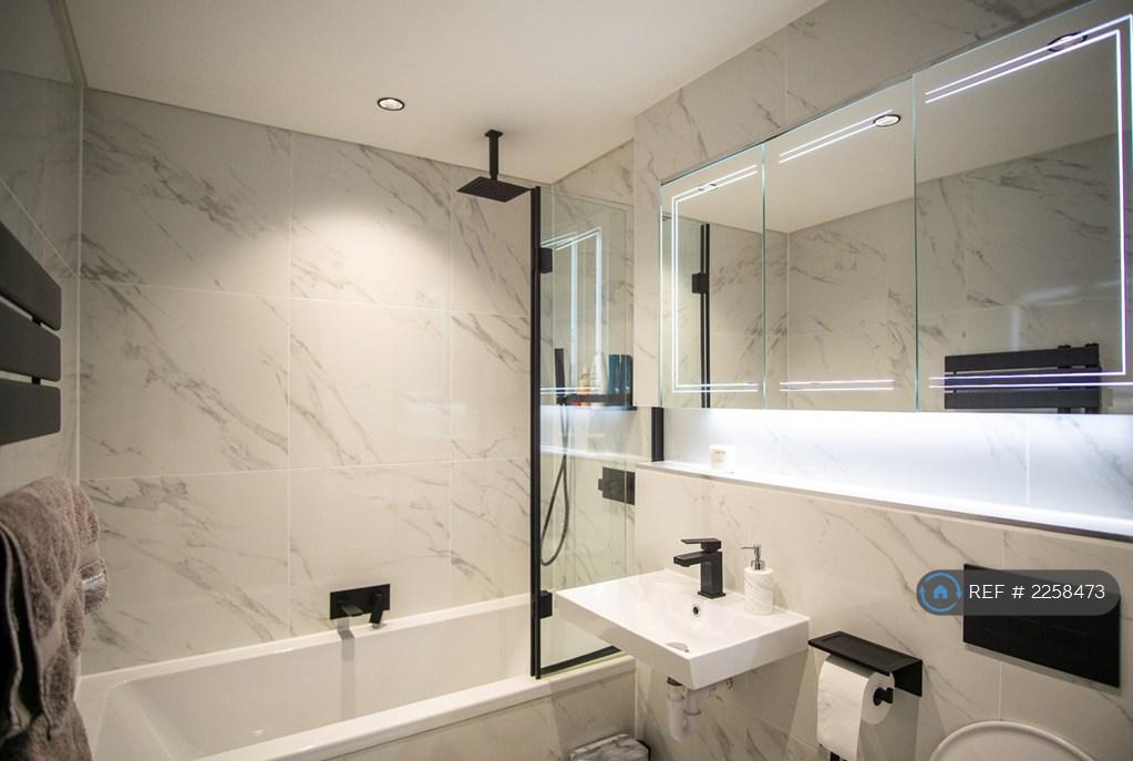 Main Bathroom