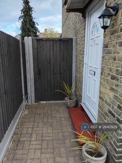 undefined, Manning Road, Dagenham, RM10
