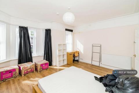 undefined, Tennyson Road, Southampton, SO17