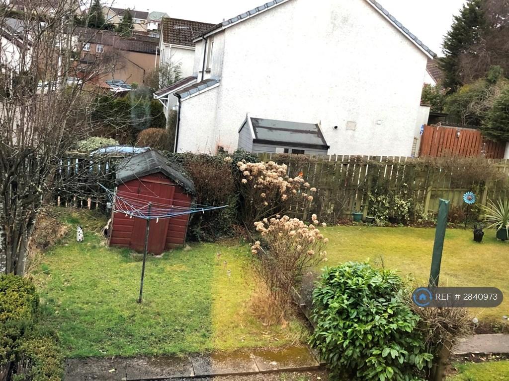 Garden Area With Hut And Clothes Dryer