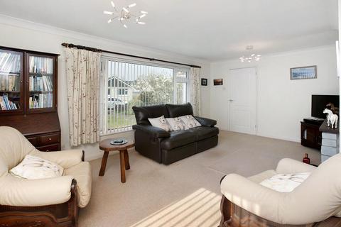 2 bedroom detached bungalow for sale, St. Johns Close, Bovey Tracey, TQ13