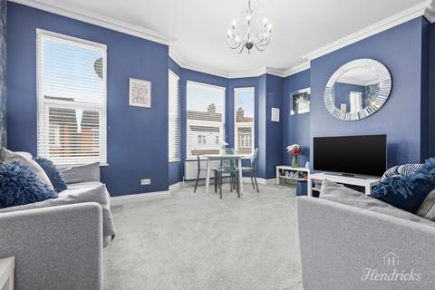 3 bedroom maisonette for sale, Central Avenue, Southend-on-sea, SS2 5
