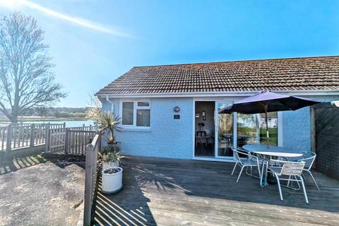 2 bedroom semi-detached bungalow for sale, Duver Road, Seaview, PO34 5AJ