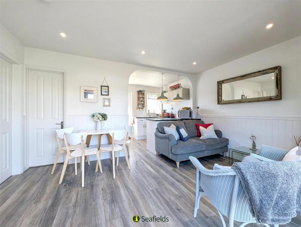 Sitting Room.jpg