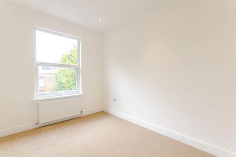 3 bedroom flat to rent, Shirland road, Maida Vale, London, W9