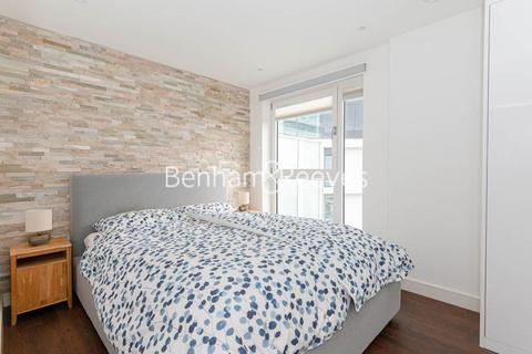 1 bedroom apartment to rent, Brent House,  Nine Elms SW8