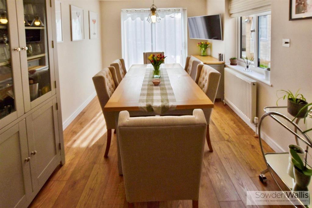 Family/Dining Room