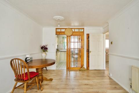 1 bedroom flat for sale, Brighton Road, East Ham, London, E6