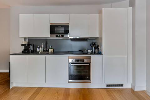 2 bedroom flat to rent, Avonmore Road, Olympia, London, W14