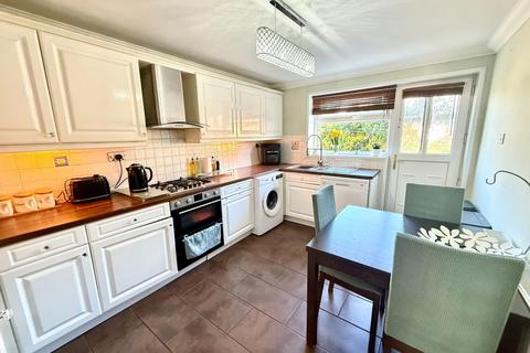 4 bedroom detached house for sale, Broad Gates, Silkstone, Barnsley, S75 4HD