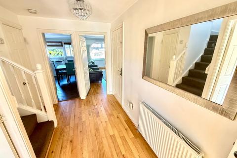 4 bedroom detached house for sale, Broad Gates, Silkstone, Barnsley, S75 4HD