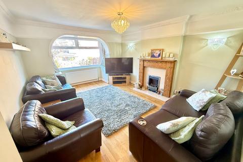 4 bedroom detached house for sale, Broad Gates, Silkstone, Barnsley, S75 4HD