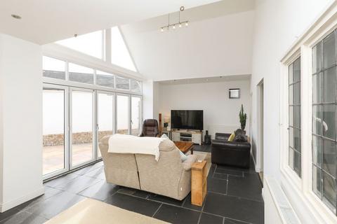 4 bedroom detached bungalow for sale, Yew Tree Drive, Chesterfield S40
