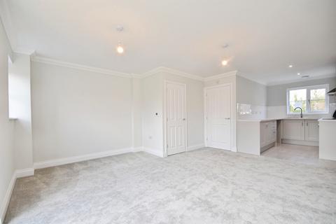 2 bedroom terraced house for sale, Weavers Way, Clare, Sudbury