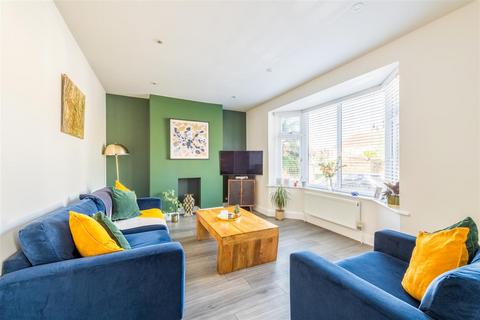 5 bedroom semi-detached house for sale, Maple Gardens, Hove