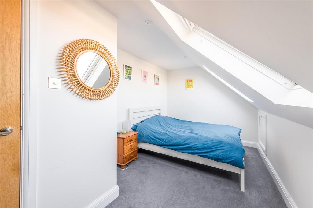 18 Maple Gardens-26.jpg