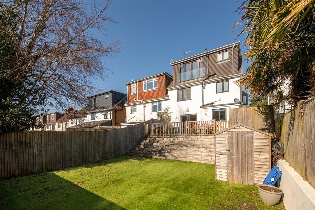 18 Maple Gardens-34.jpg
