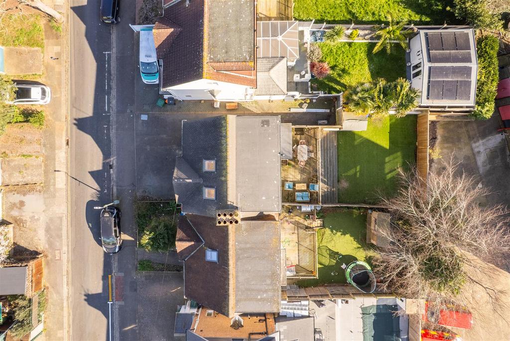 18 Maple Gardens-43.jpg