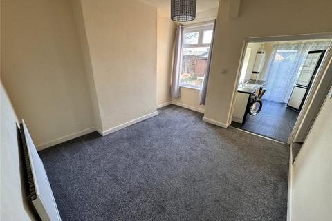 2 bedroom terraced house to rent, Jubilee Road, Manchester M24