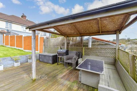 2 bedroom end of terrace house for sale, Beaufoy Terrace, Dover, Kent