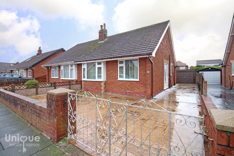 2 bedroom bungalow for sale, Waring Drive,  Thornton-Cleveleys, FY5