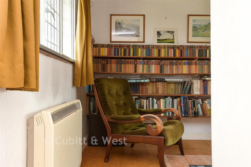 Internal Lifestyle Photograph