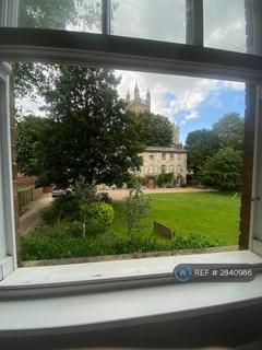 2 bedroom flat to rent, St. Johns Lane, Gloucester, GL1