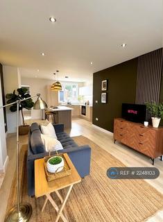 2 bedroom semi-detached house to rent, Gladstone Street, Basford, ST4