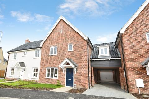 3 bedroom link detached house for sale, Weavers Way, Clare, Sudbury