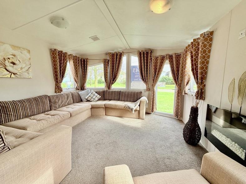 Atlas Chorus Lounge At Breydon Water Holiday Park