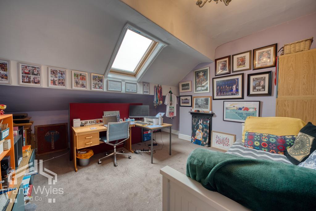  D752373 hdr